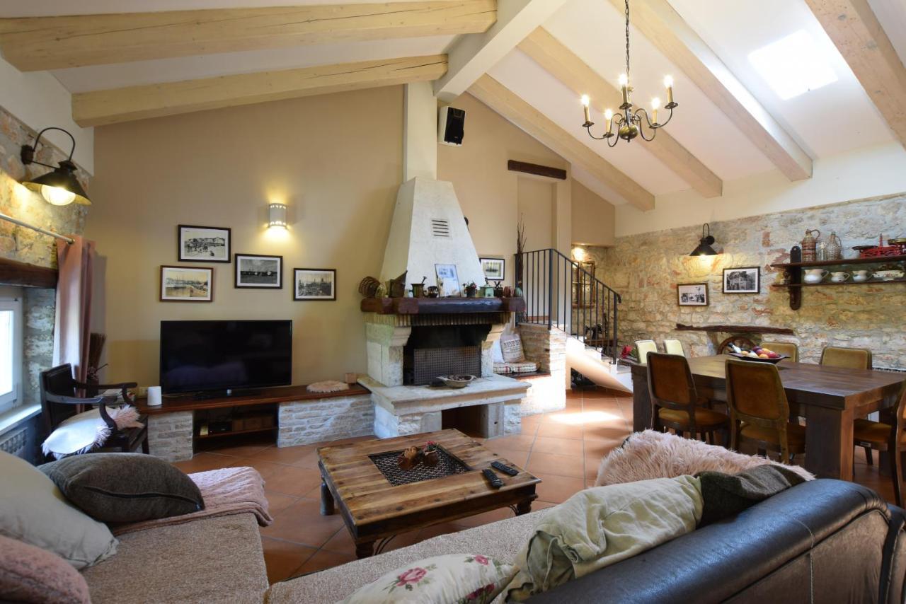 פורץ Saison Openning Prices Luxury Villa Nini With Fireplace, Private Pool, Bikes, Barbecue And Much More מראה חיצוני תמונה